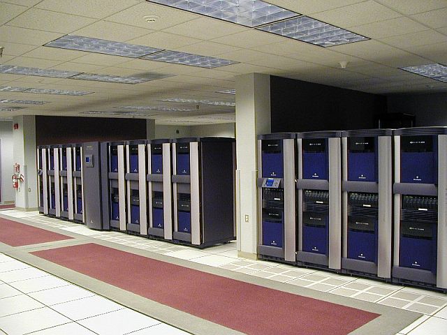 Új Linux szuperszámítógép: Thunder