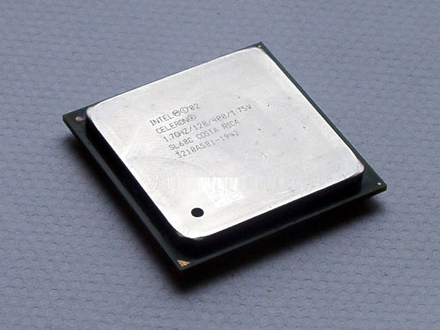 Jön a 2,8 GHz-es Celeron