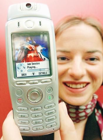 Intel chipre épül a Motorola új Linux mobilja