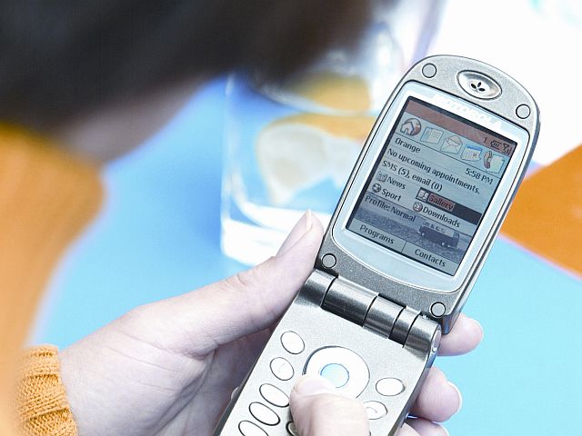 Az easyJet alapítója Hollandiát veszi célba a 'fapados' mobilszolgáltatással