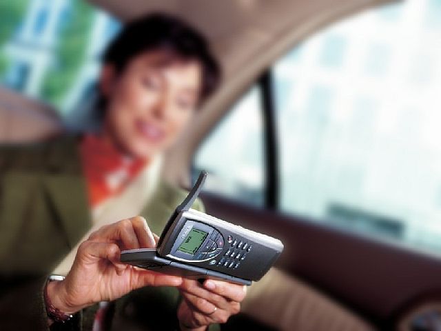 Ingyenes 'push' e-mail a Nokia telefonjain