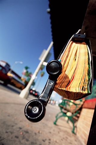 Júniusban ismét csökkent a vezetékes vonalak száma