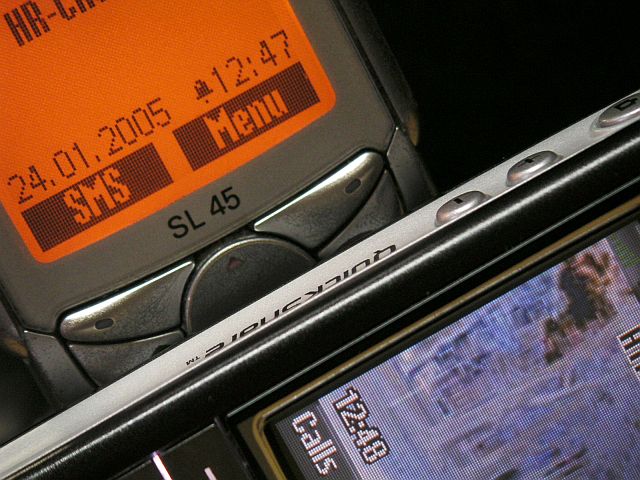 Halláskárosultak telefonálását segítő szoftver