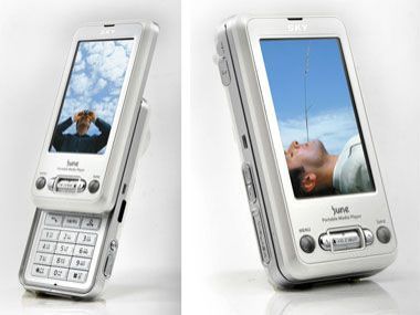 Mobiltelefon szélesvásznú képernyővel