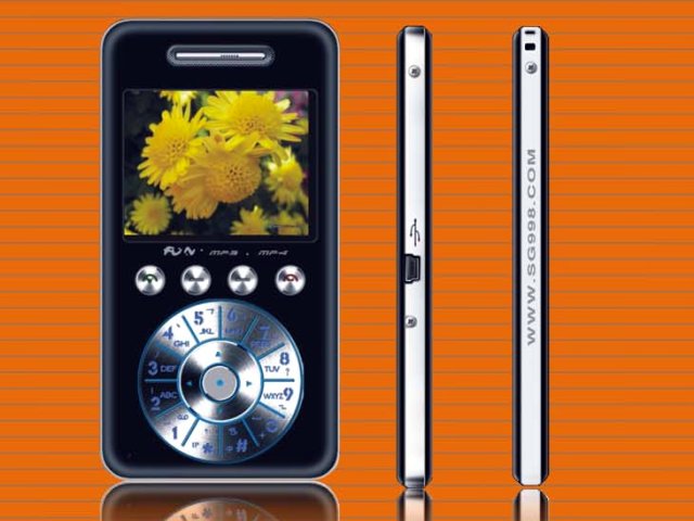 7,7 mm-es mobil iPod-vezérlővel