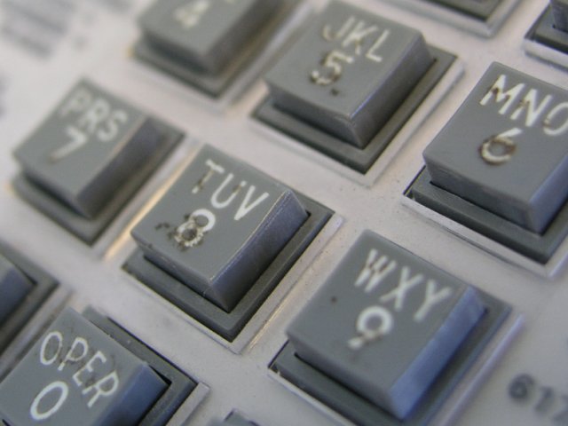 Az ingyentelefonálás igénye miatt megszűnik az ISDN?