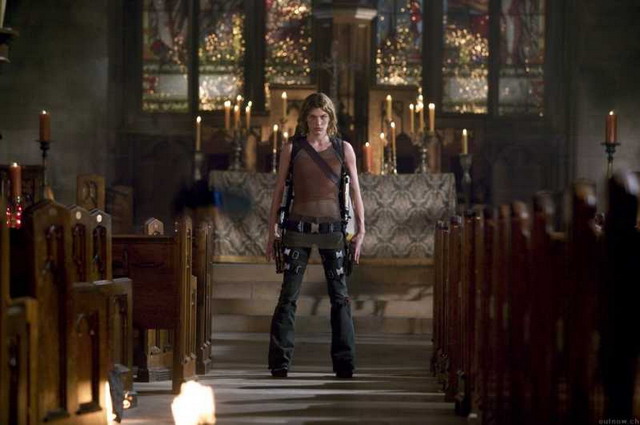 Kaptár 2 filmkritika