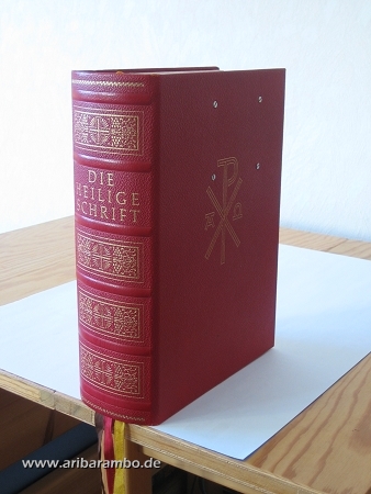 Bibliába gépet úgy kell azt ! Na de legóból ?