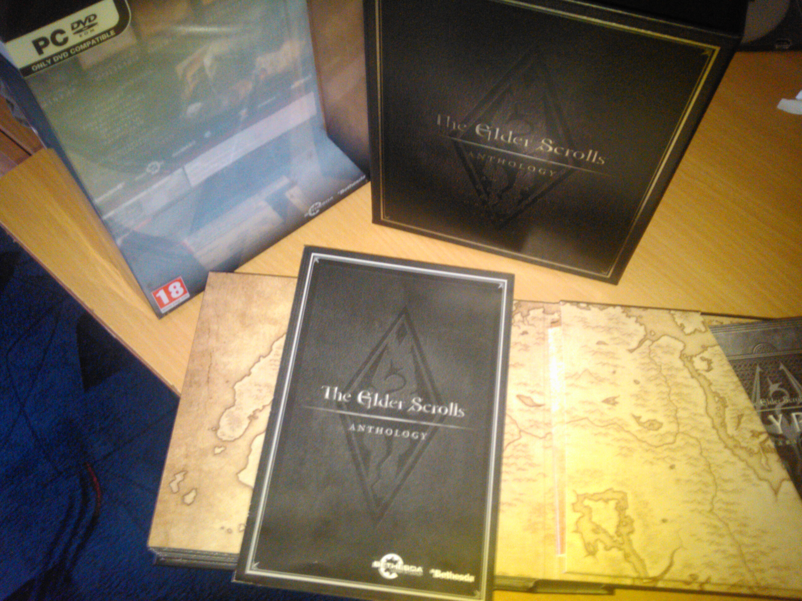 Bosszankodás az Idősebb Tekercsek antológiájával