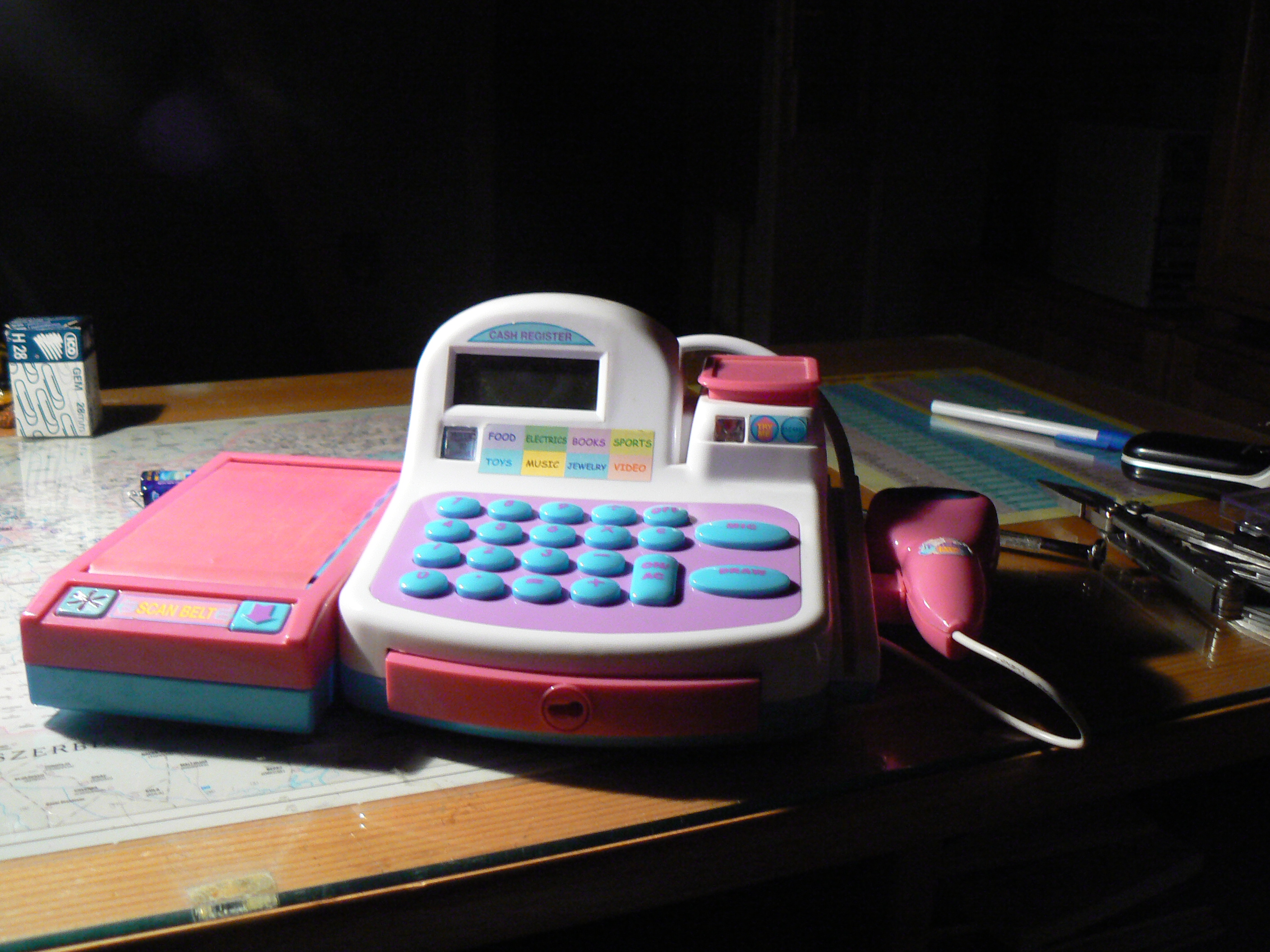 Miért fölösleges szétszedni egy teszkós pénztárgépet?