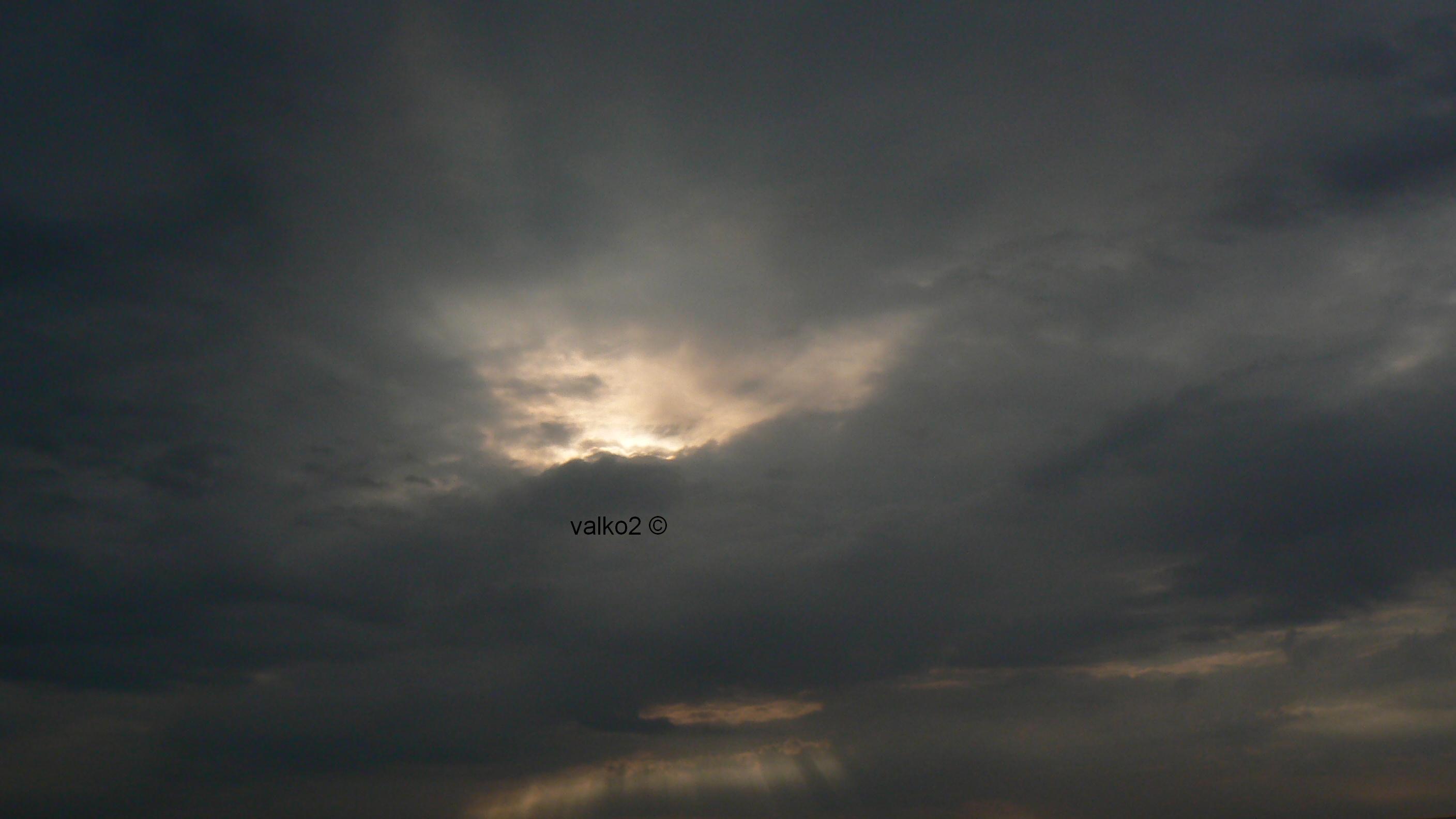 Videó a patakról, amit marcoék nem tudtak megnézni,majd képek