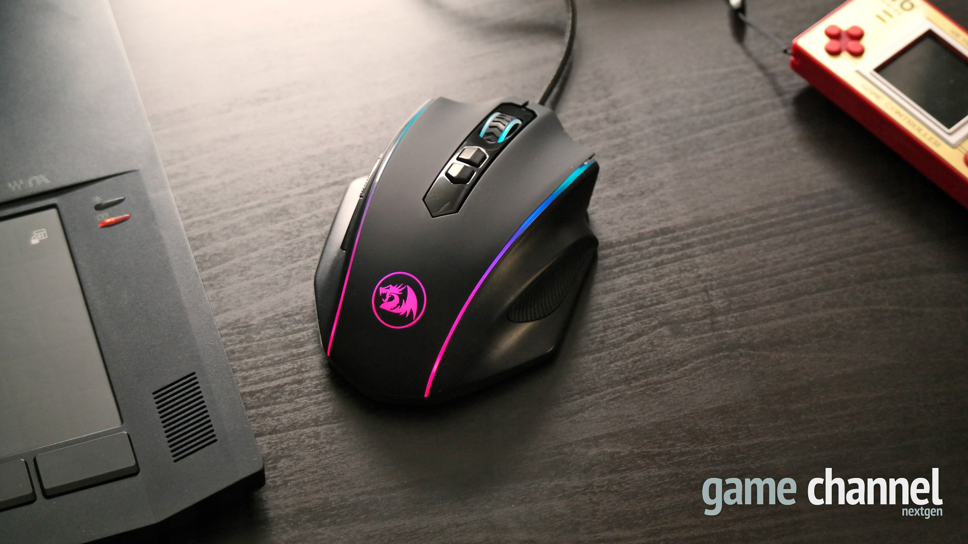 Redragon Vampire M720-RGB gaming mouse teszt