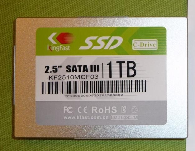1 TB-os SSD-vel jelentkezett a KingFast