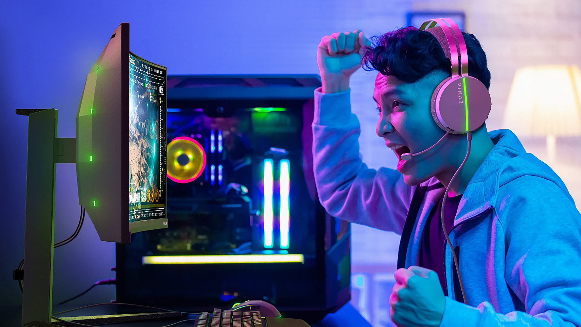 86 centis hajlított monitorként érkezik a következő Philips Evnia