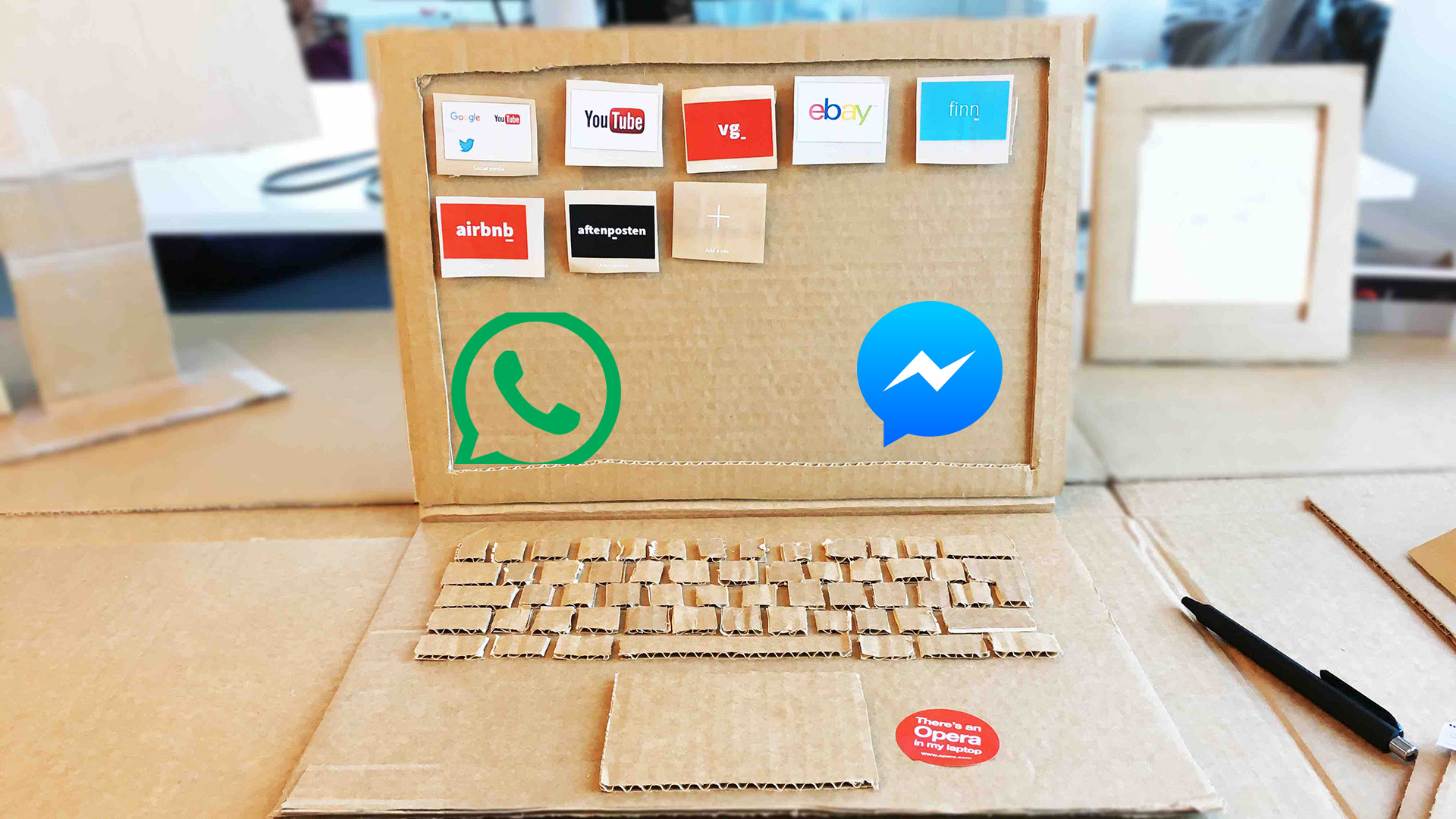 A Messenger és a WhatsApp is beépült az új Operába