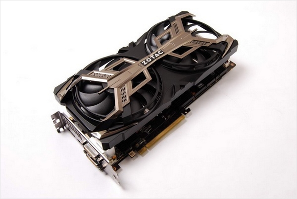 A Zotac bemutatta új GTX 560 Ti Extreme Edition gyorsítóját