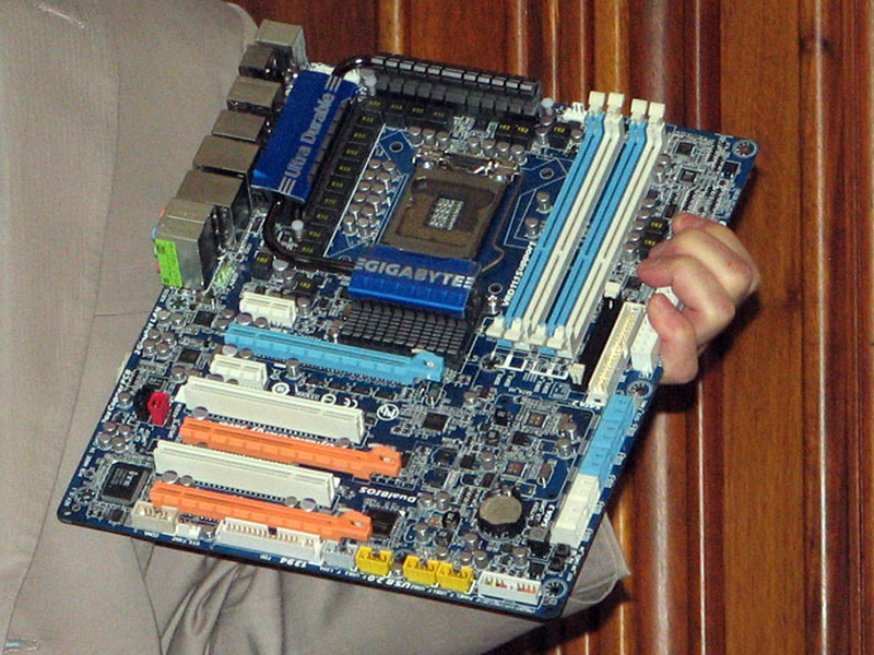 A Gigabyte bemutatta a Core i5-re felkészített új alaplapját