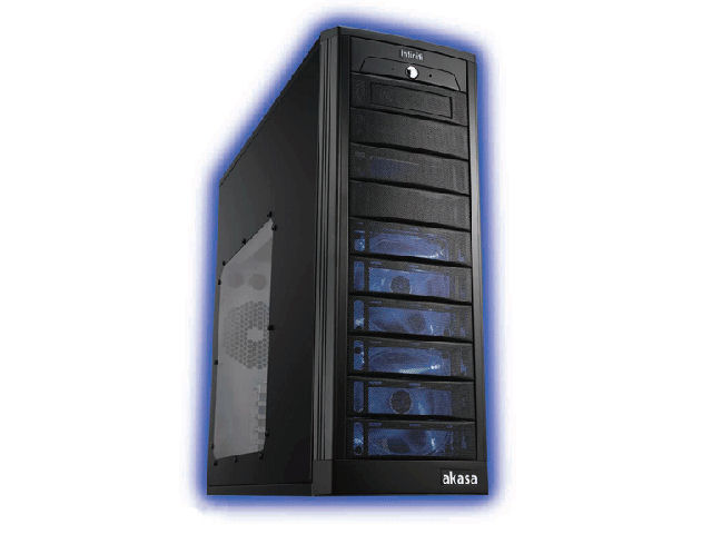 Akasa Infiniti ZOR: Ház játékosoknak