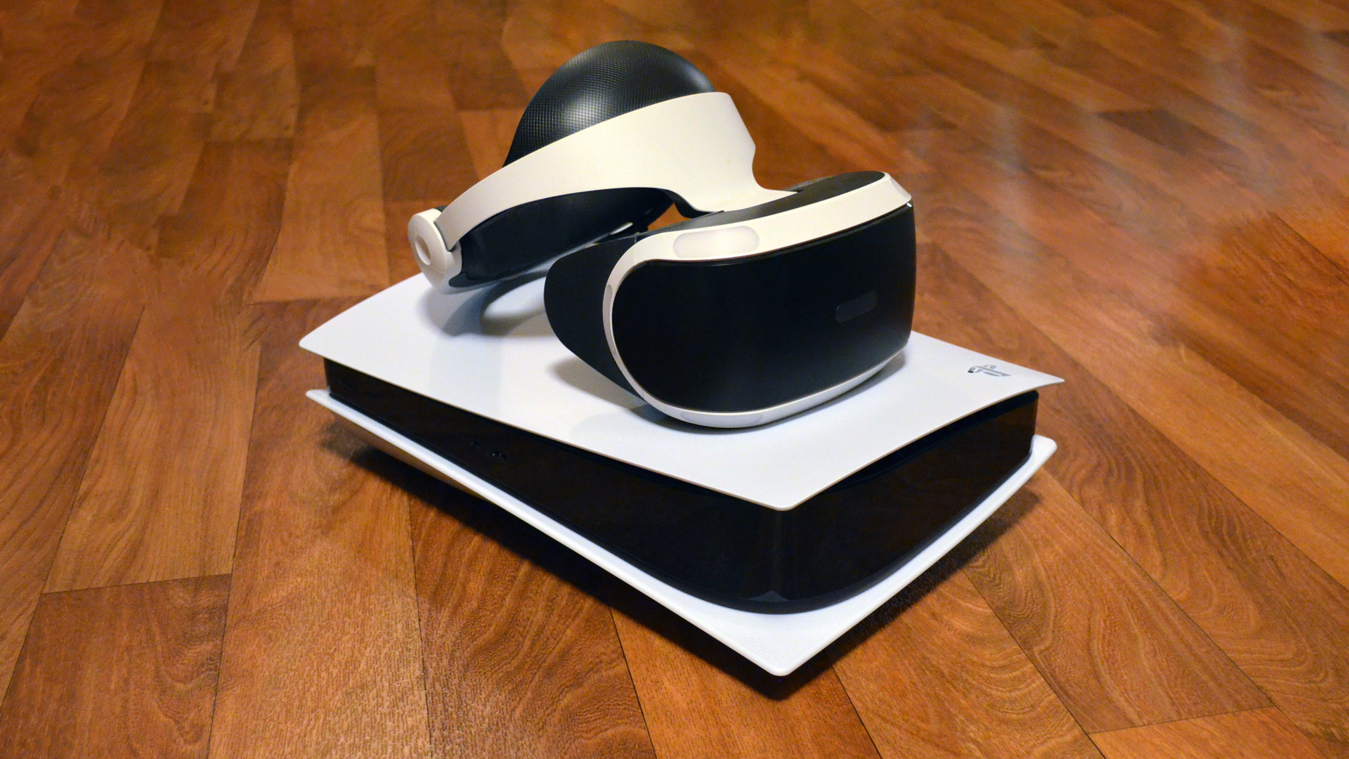 Állítólag nyártól kezdve lehet bővíteni a PS5 tárhelyét