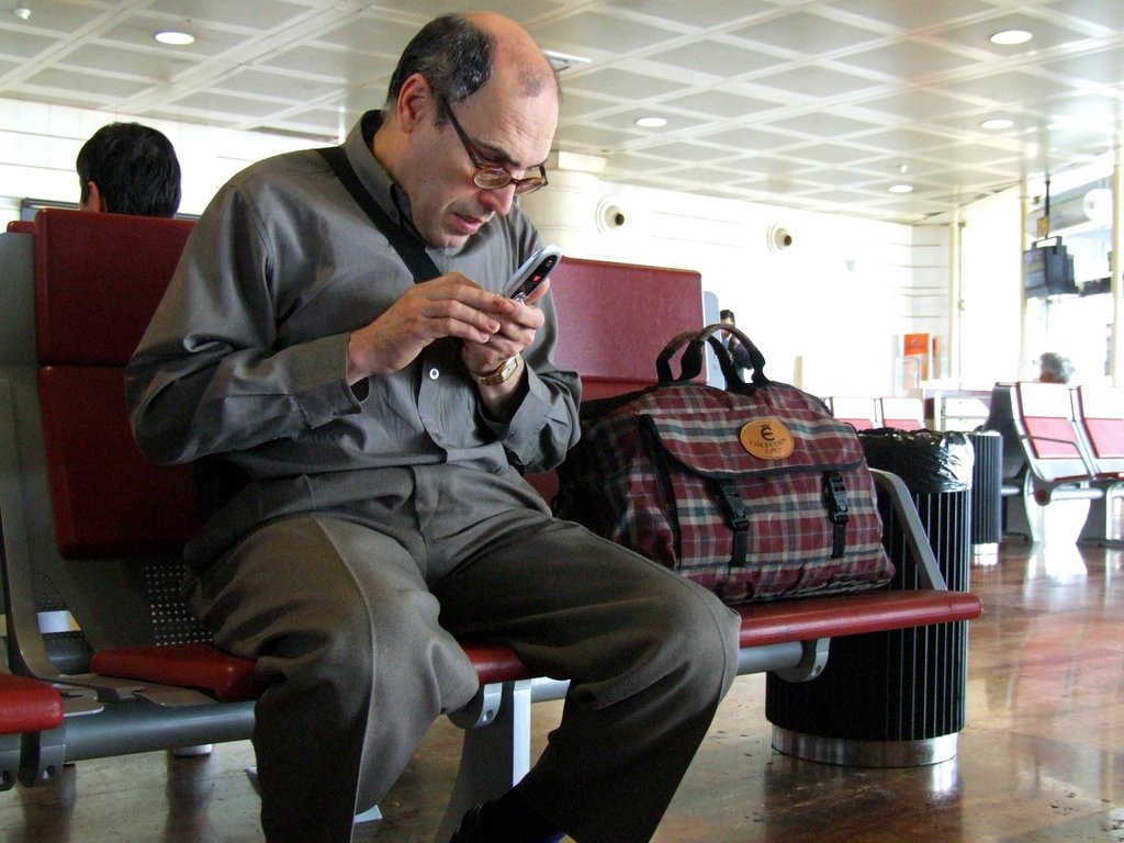 A mobilszolgáltatók nagy része betartja a rendelkezéseket, de néhányan még sértik a fogyasztók érdekeit