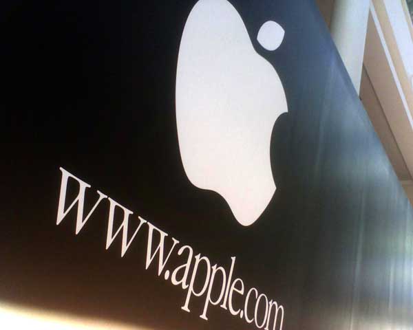 Apple: A MacBook Air-nek vannak gyermekbetegségei