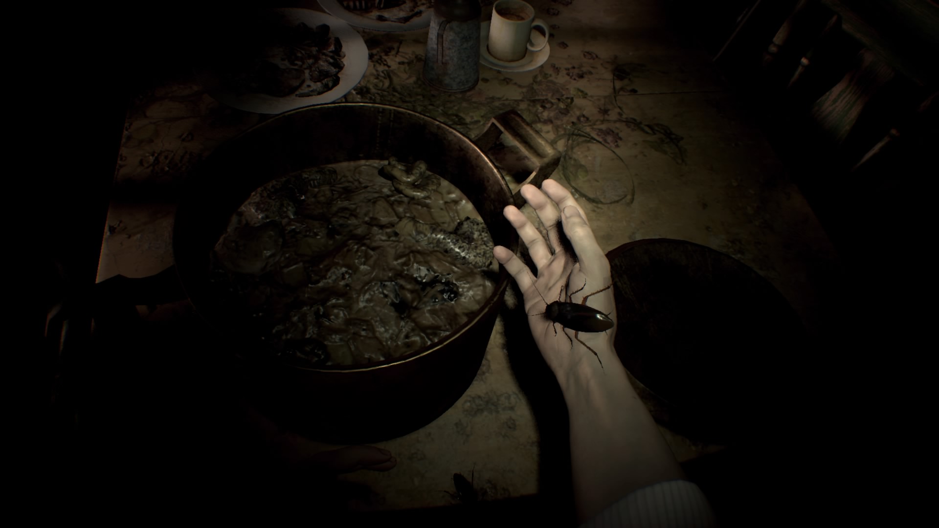Az európai Resident Evil 7 gyűjtői kiadásban is lesz kicsi ház és levágott ujj!