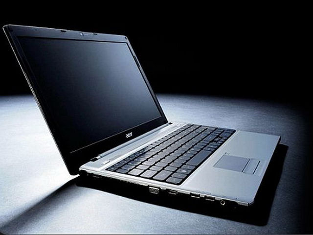 Az Acer piacra dobta az ultravékony Timeline 3810T laptopját