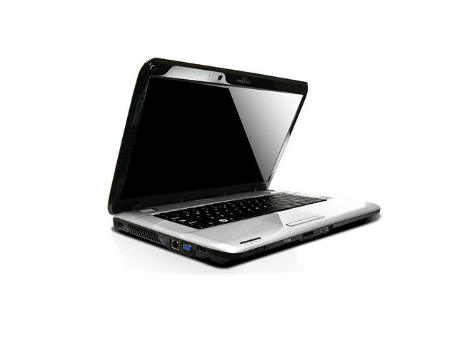 Az iBuyPower bemutatta új Battalion Touch CZ-11 noteszgépét