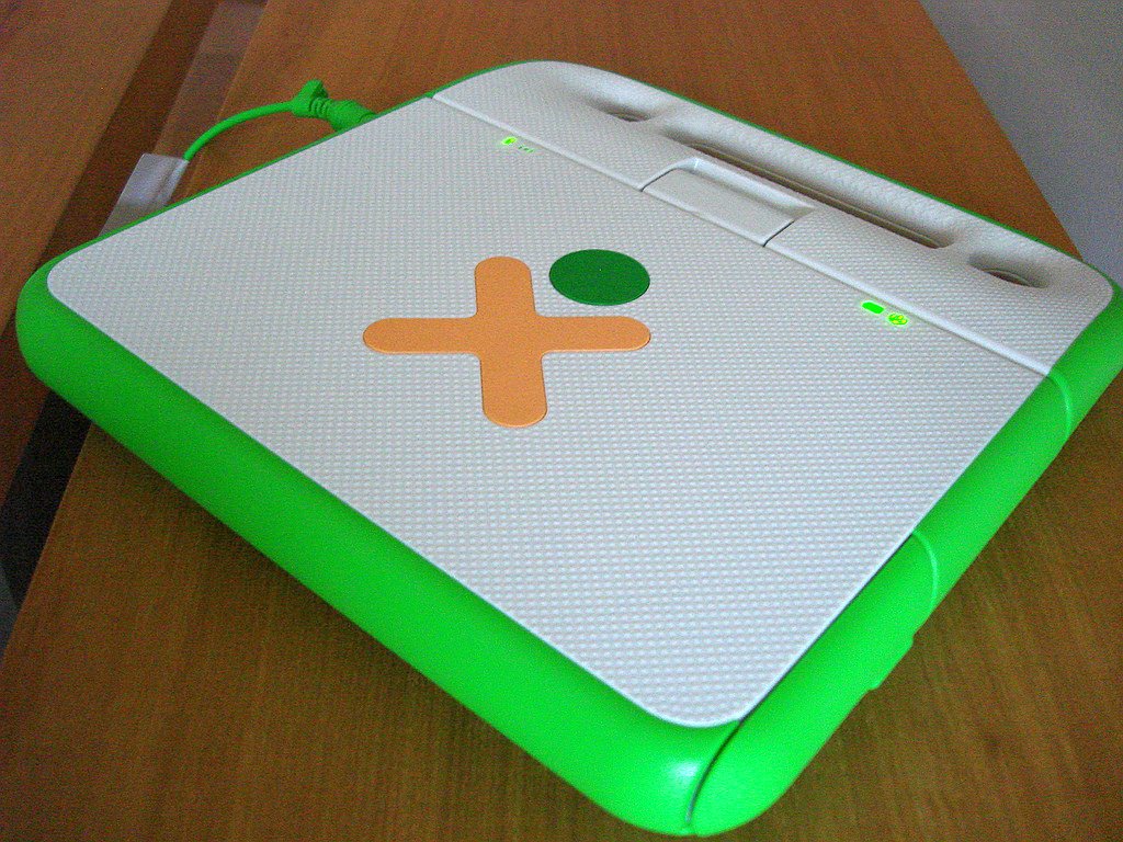 Az USA-ban is bevezetik a fejlődő országok noteszgépét