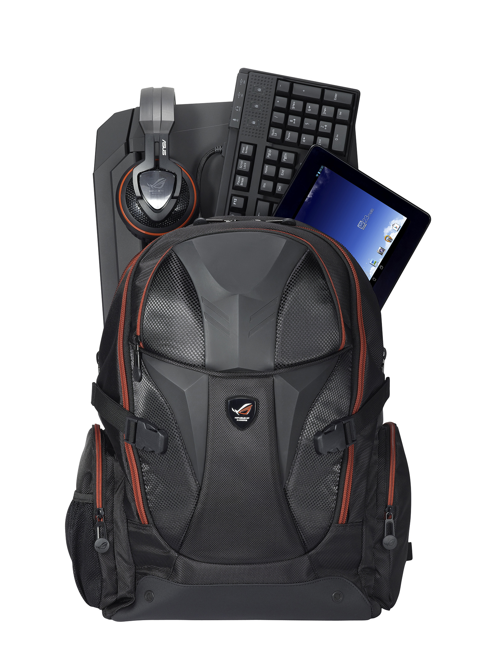 Bemutatkozott az ASUS Nomad hátizsák