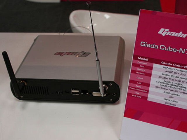 CeBIT 2010: A Giada bemutatta az ION 2-vel épített nettop PC-jét