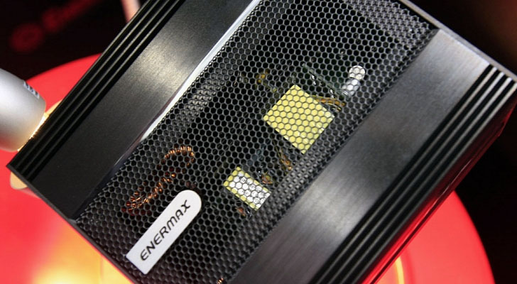 CeBIT 2013: Bemutatkozott az Enermax passzív hűtésű tápegysége
