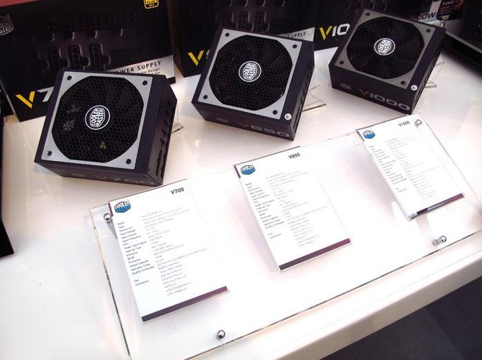 CeBIT 2013: Három új tápegység a Cooler Master standján