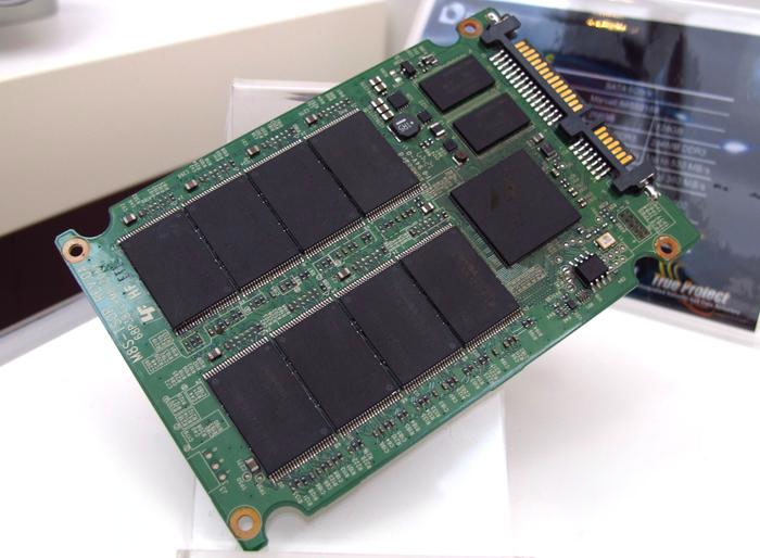 CeBIT 2013: Újabb SSD tárolókkal bővült a Plextor kínálata