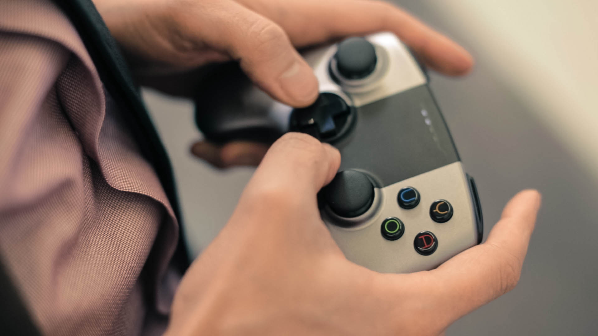 Csúszik az Ouya megjelenése