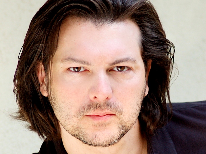 David Hayter saját stúdiót alapított