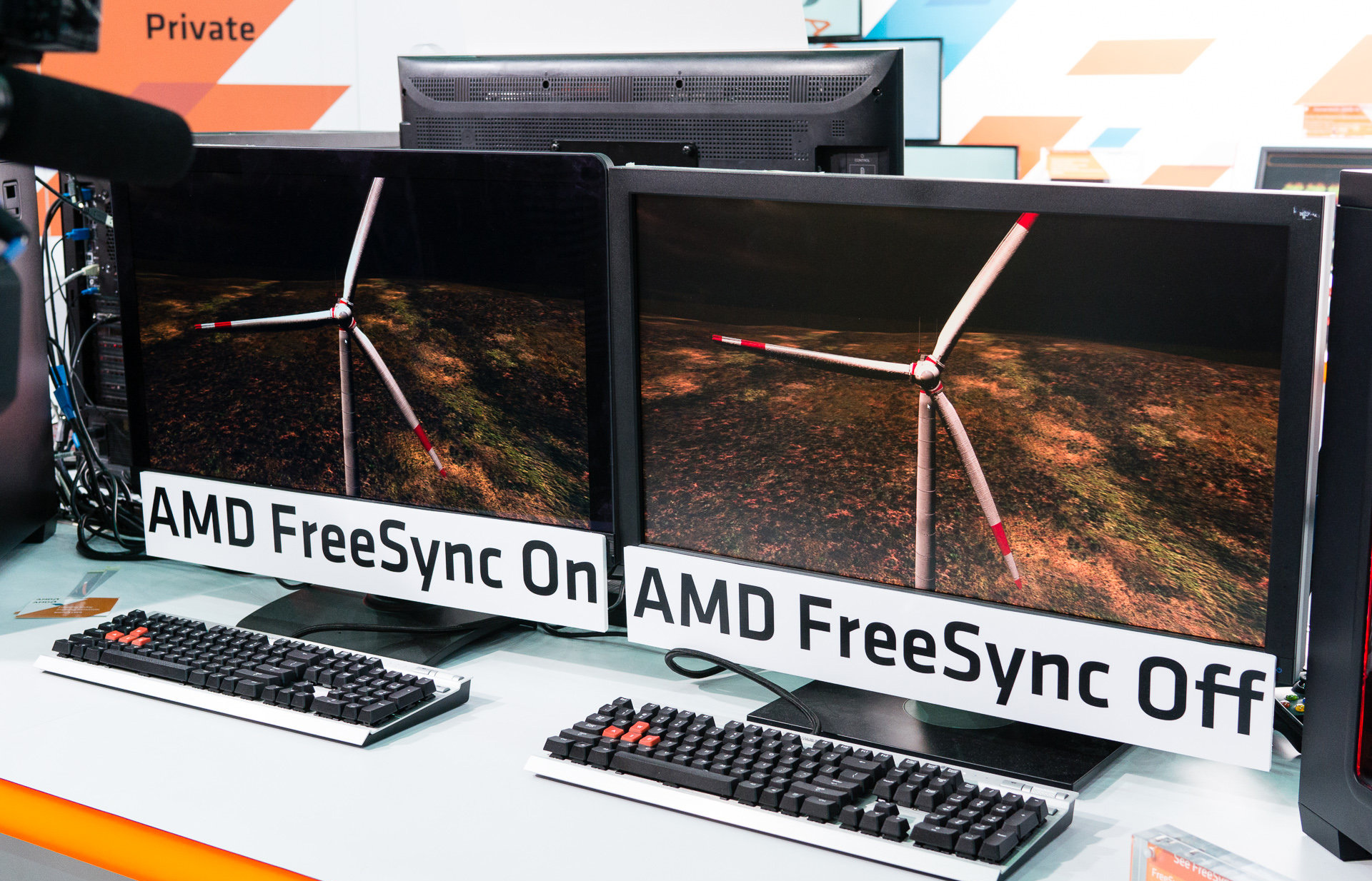 Decemberben érkezhetnek meg az első AMD FreeSync technológiát alkalmazó monitorok
