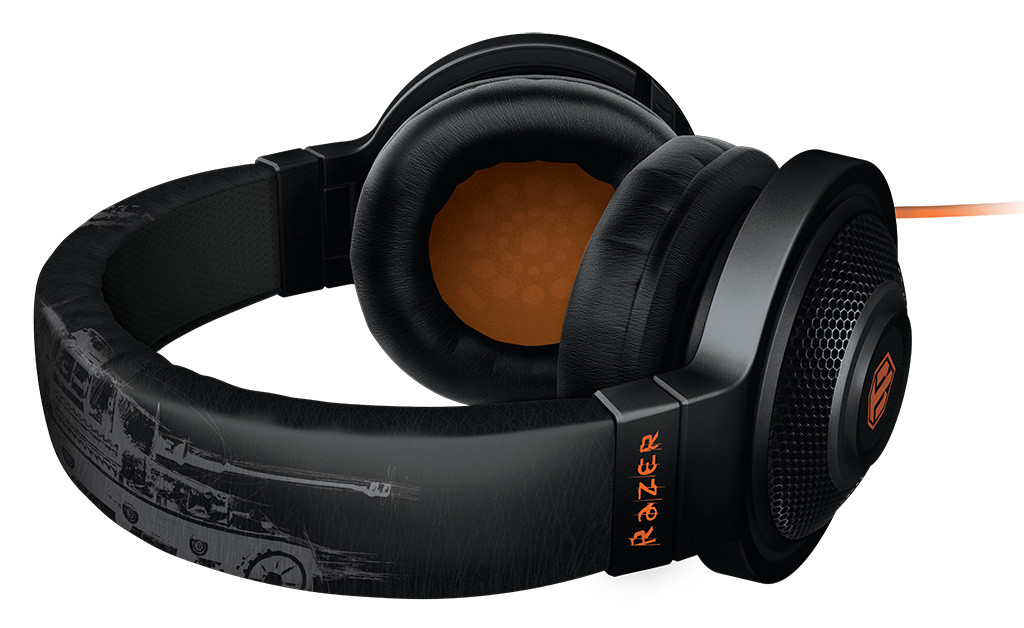 Egyedi World of Tanks headset érkezik a Razer műhelyéből
