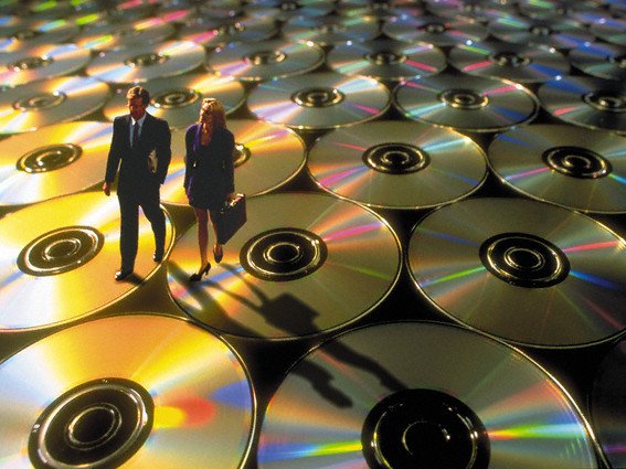 Egymást jelentik fel a cégek