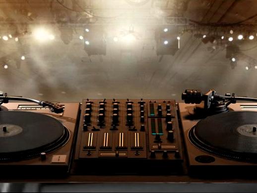 Elindult a DJ Hero hivatalos honlapja