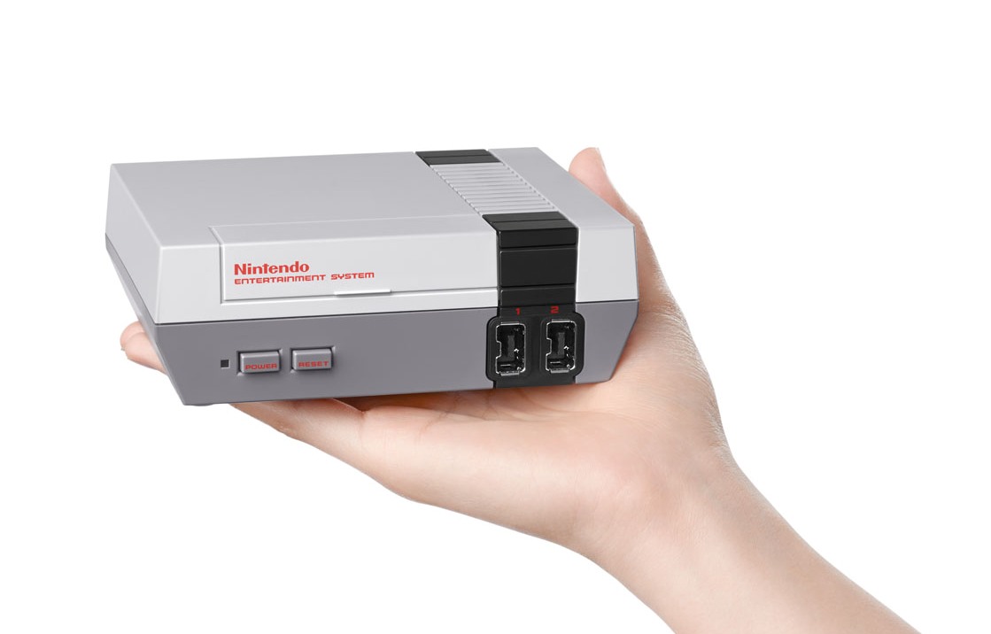 Éljen a retro: feltámasztja a NES-t a Nintendo!