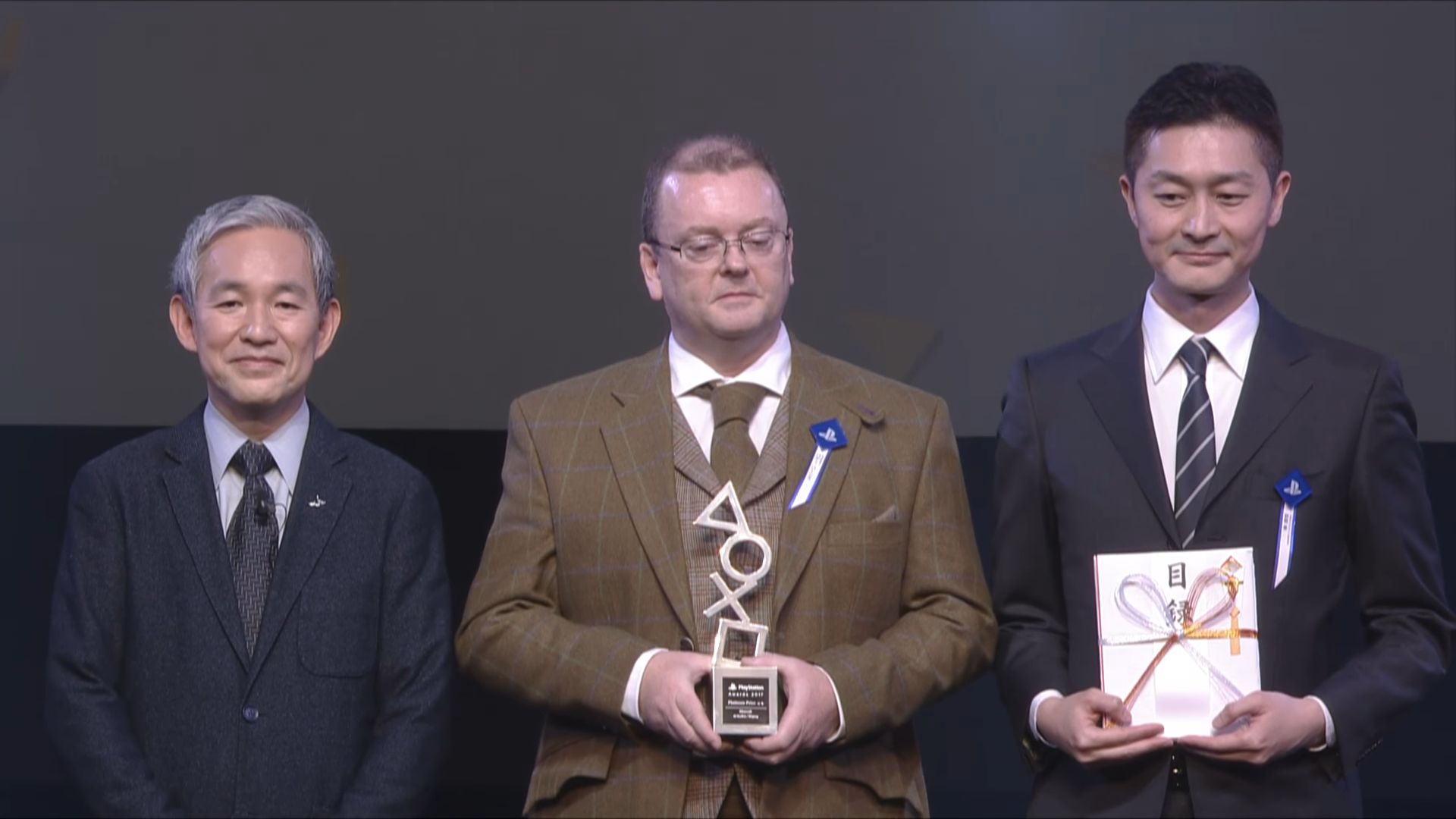 Eljött a nap, amikor a Microsoft producerét tüntették ki egy PlayStation Awards-on