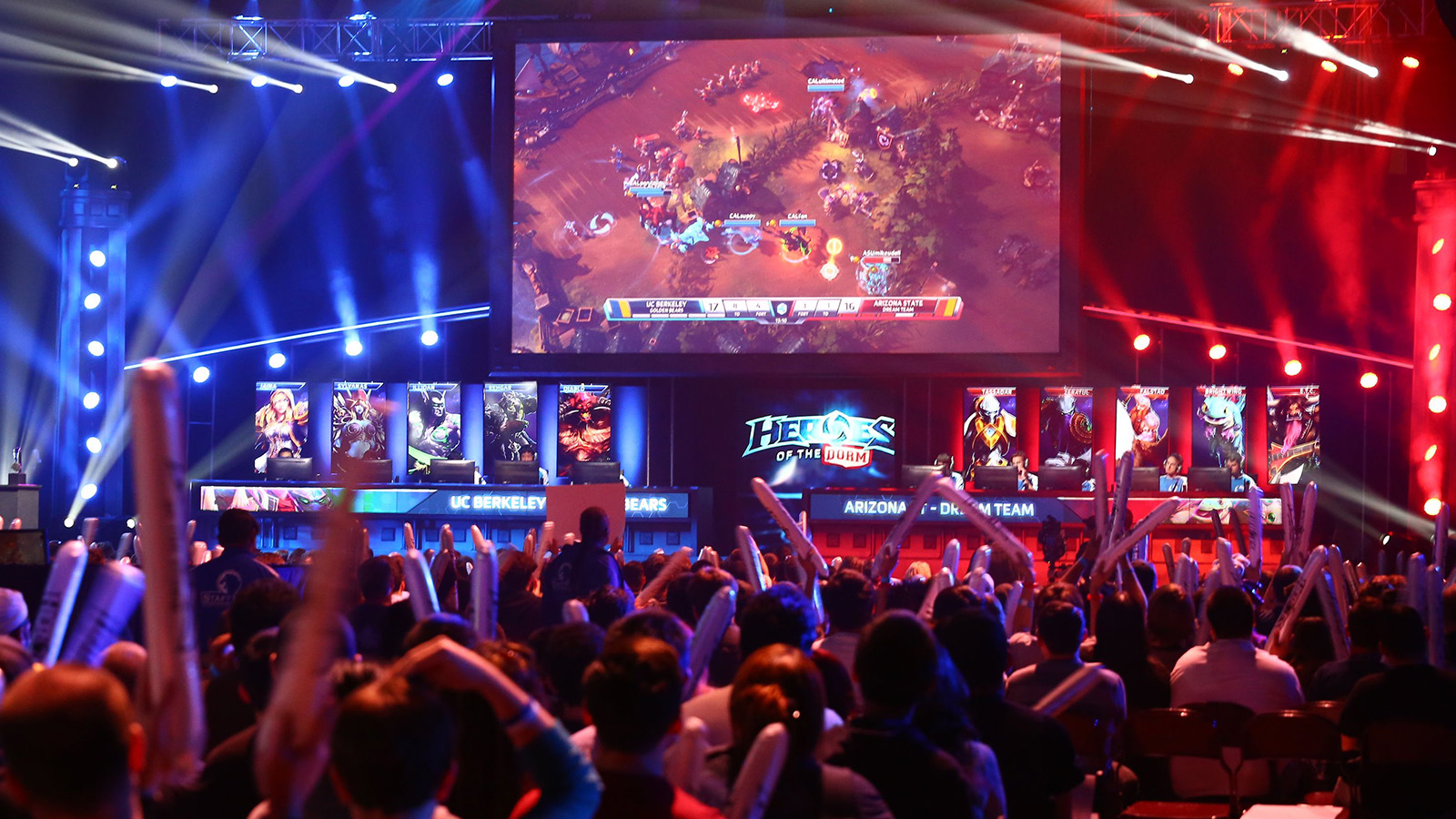 eSport közvetítésben működik együtt a Blizzard és a Facebook
