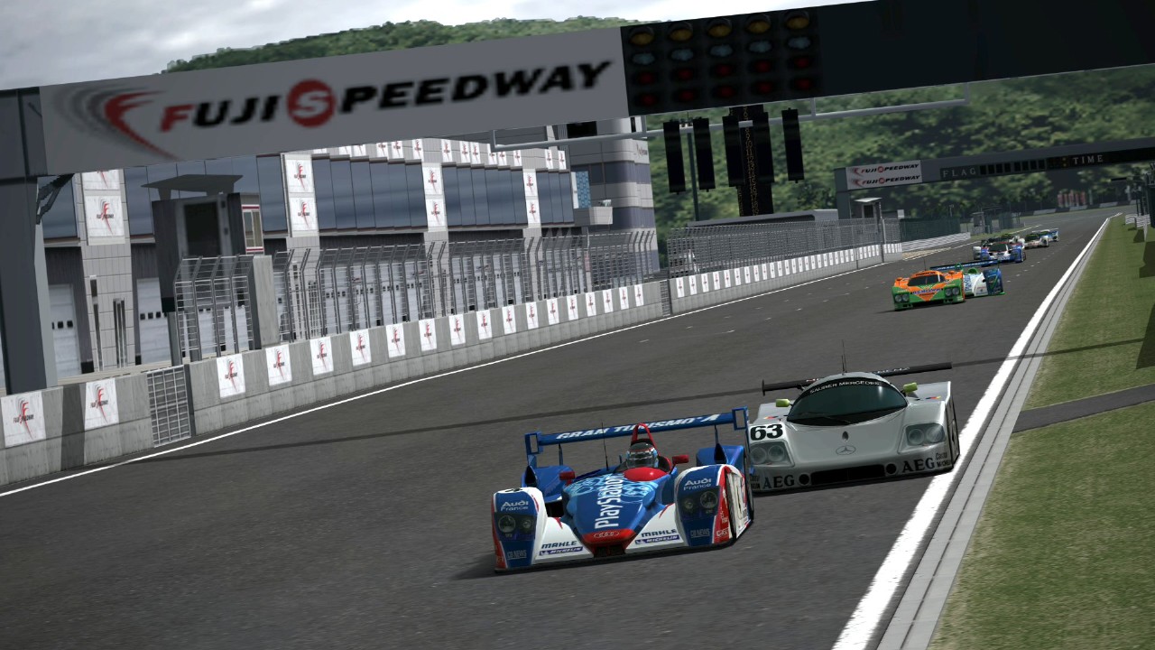 Frissítés és DLC is érkezik jövő héten a Gran Turismo 5-höz