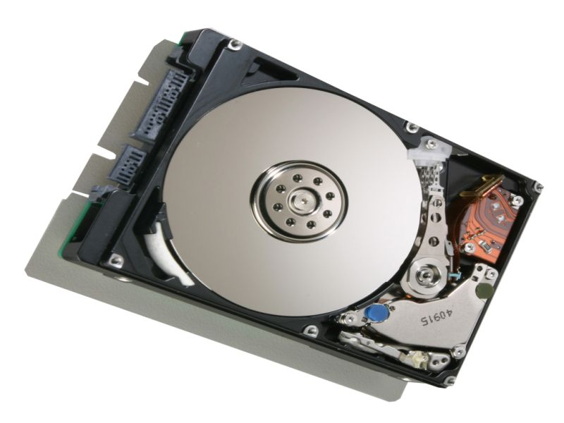 Gyors, de kisétkű a Hitachi új mobil HDD-je