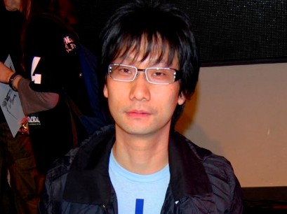 Hideo Kojima Londonban osztotta szignóját.