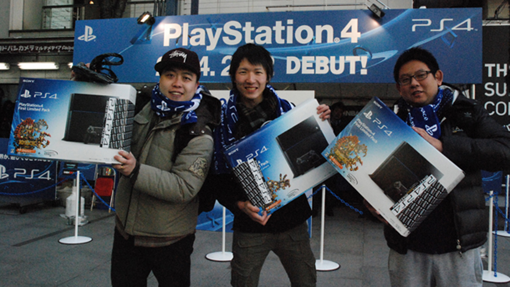 Hivatalos: Több mint 300 ezer PlayStation 4 fogyott eddig Japánban!