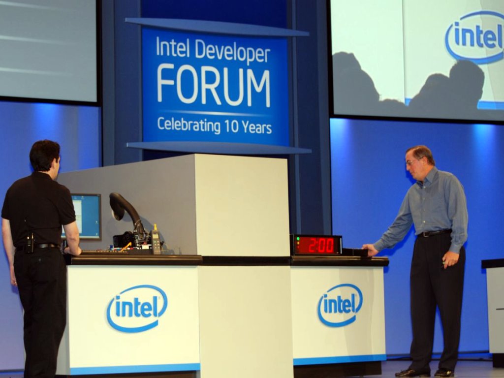 IDF 2007 ősz, 1. nap: 32 nm-es mikroprocesszor, Nehalem architektúra, Penryn processzorok