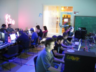 Infinity-Csarnok LAN: Invitáló videó