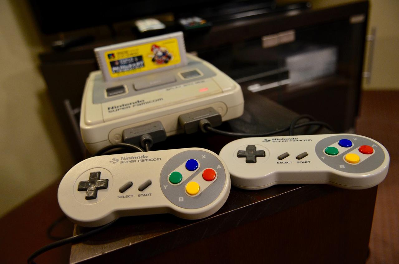 Japánban ingyen Super Famicom retro konzolt adnak, hogy otthon marasztalják a gyerekeket a járvány idejére